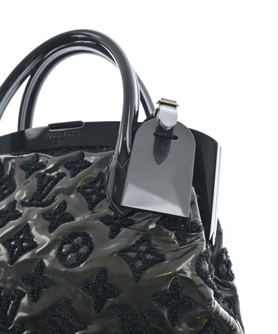 LOUIS VUITTON Totes