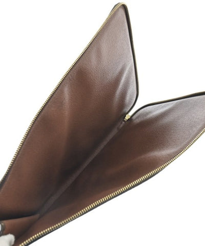 LOUIS VUITTON Clutches