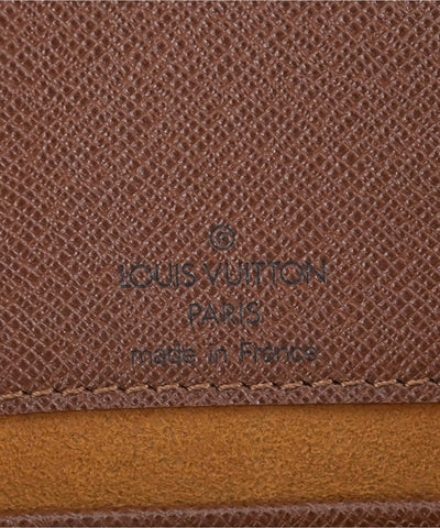 LOUIS VUITTON Shoulder bags