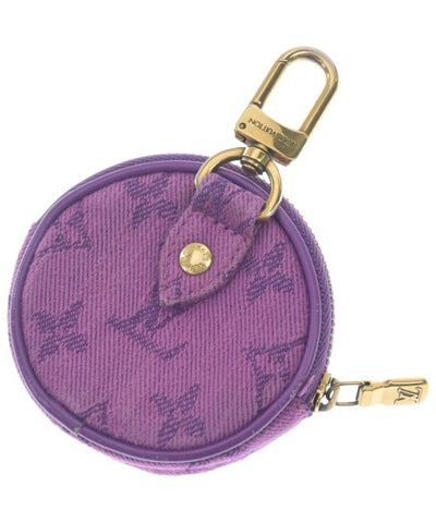 LOUIS VUITTON Pouches