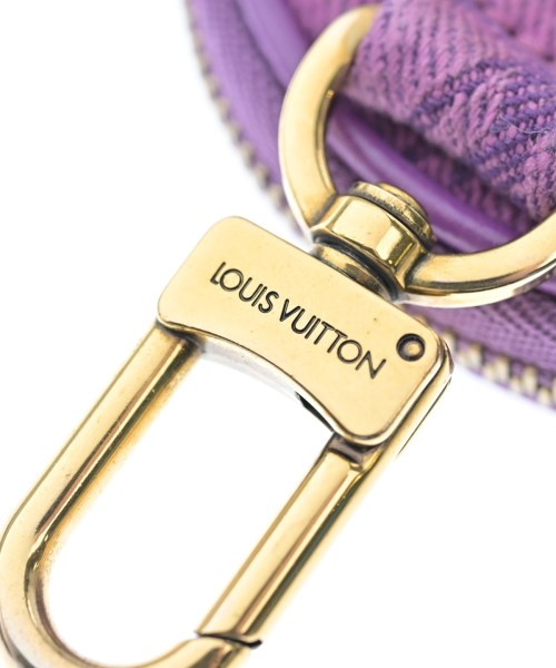 LOUIS VUITTON Pouches