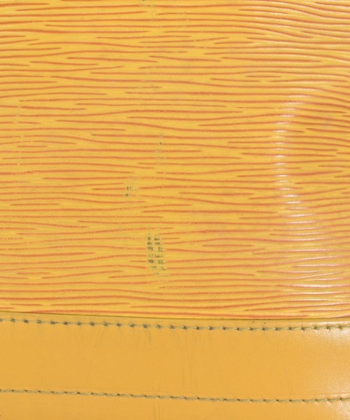 LOUIS VUITTON Shoulder bags