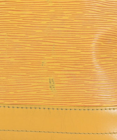 LOUIS VUITTON Shoulder bags