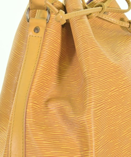 LOUIS VUITTON Shoulder bags