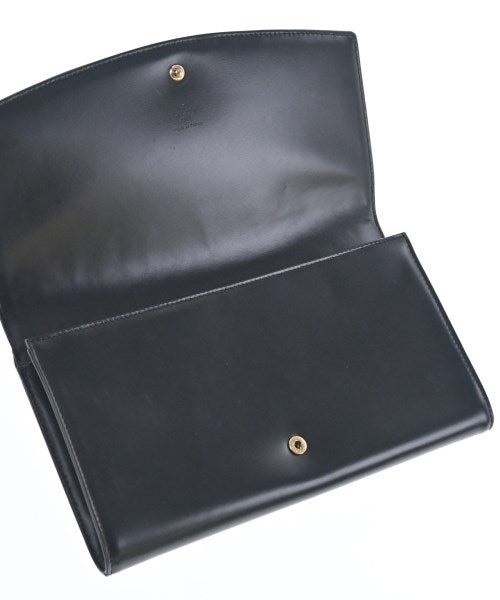 LOUIS VUITTON Clutches