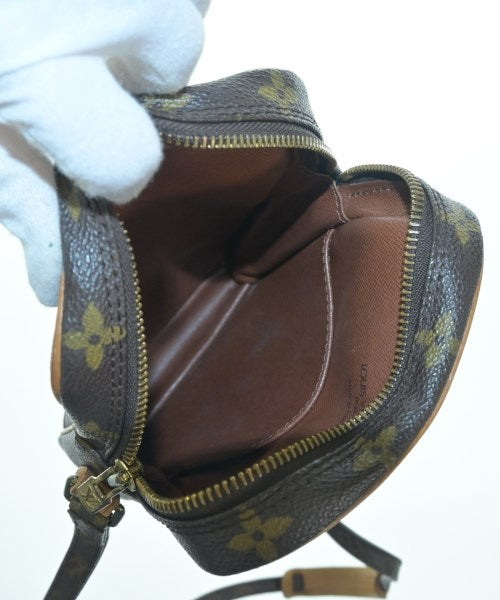 LOUIS VUITTON Shoulder bags