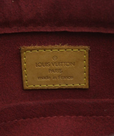 LOUIS VUITTON Shoulder bags