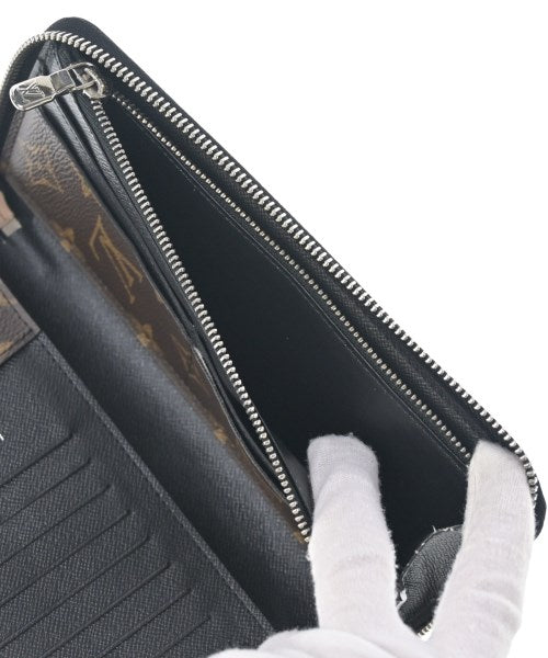 LOUIS VUITTON Wallets/Coin purses