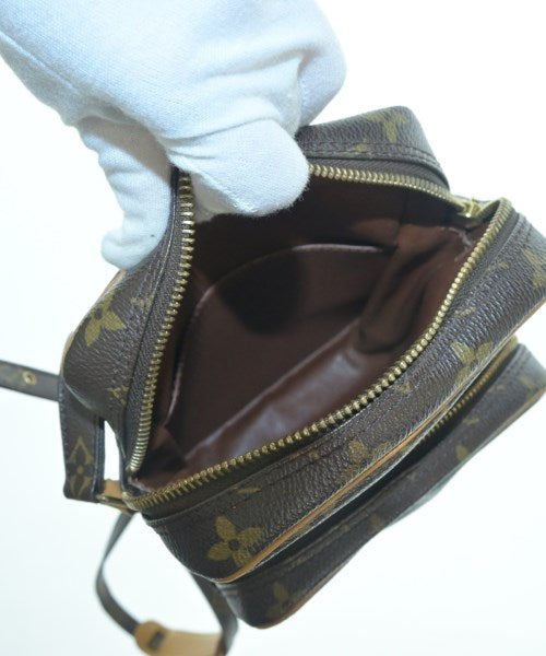 LOUIS VUITTON Shoulder bags