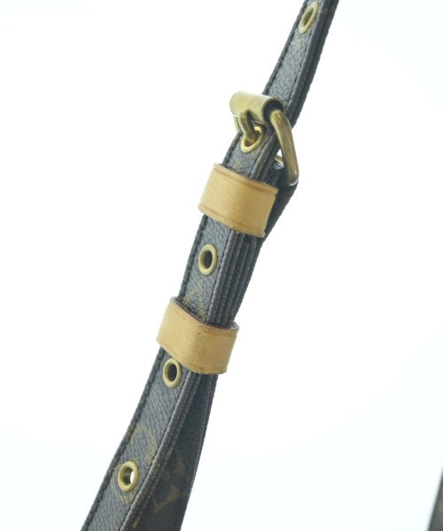 LOUIS VUITTON Shoulder bags