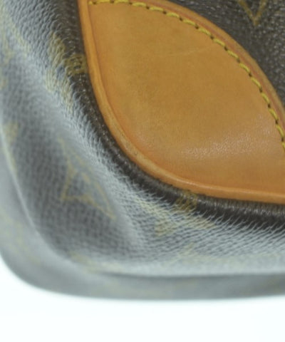 LOUIS VUITTON Shoulder bags