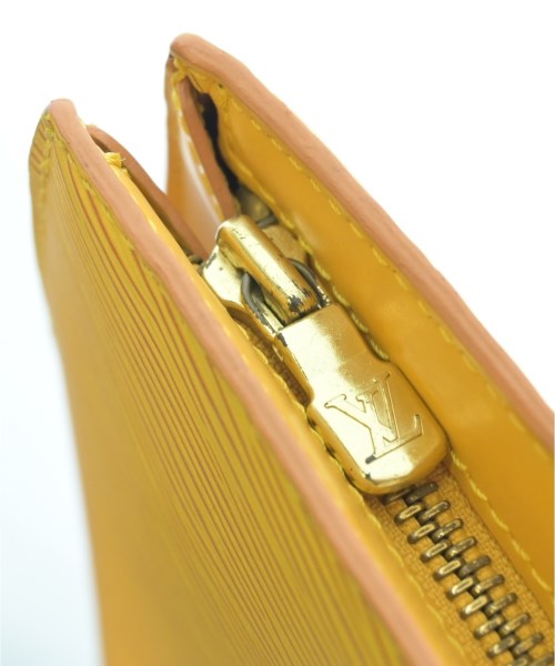 LOUIS VUITTON Handbags