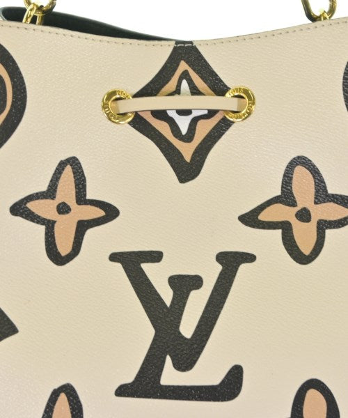 LOUIS VUITTON Shoulder bags