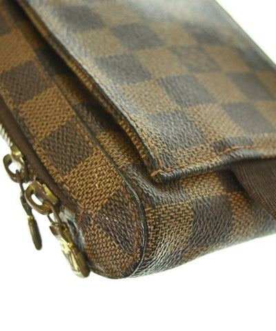 LOUIS VUITTON Shoulder bags