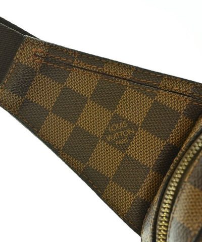 LOUIS VUITTON Shoulder bags