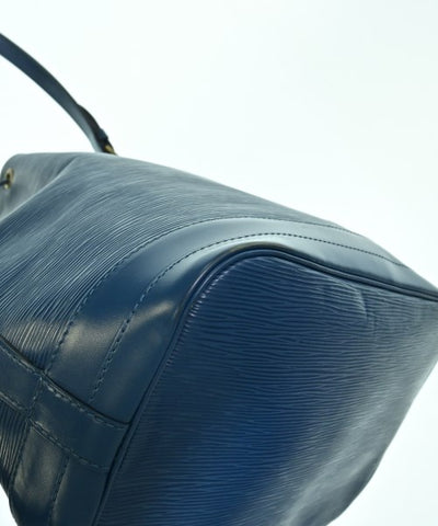 LOUIS VUITTON Shoulder bags