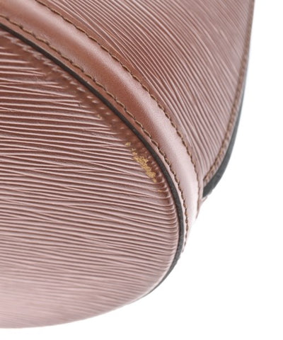 LOUIS VUITTON Shoulder bags