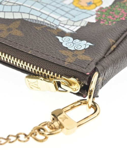 LOUIS VUITTON Pouches