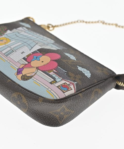 LOUIS VUITTON Pouches