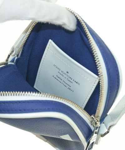 LOUIS VUITTON Shoulder bags