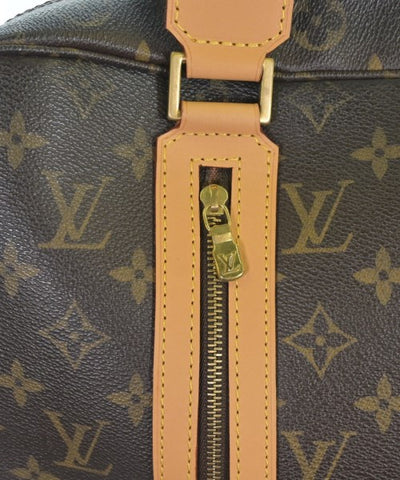 LOUIS VUITTON Shoulder bags
