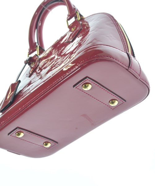 LOUIS VUITTON Shoulder bags