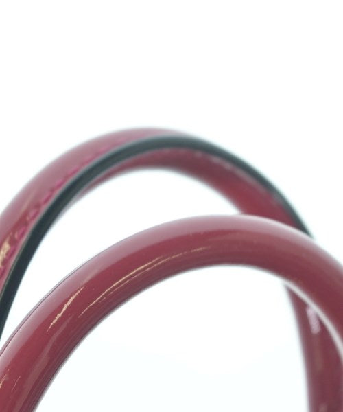 LOUIS VUITTON Shoulder bags