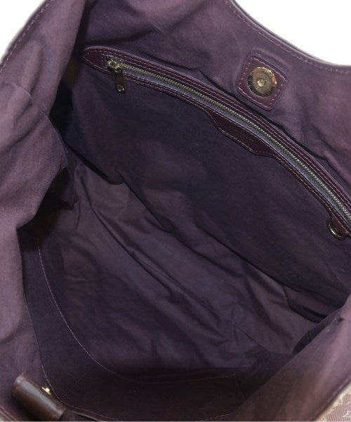 LOUIS VUITTON Shoulder bags