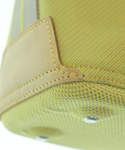 LOUIS VUITTON Shoulder bags