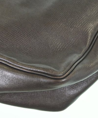 LOUIS VUITTON Shoulder bags