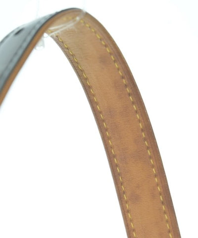 LOUIS VUITTON Shoulder bags