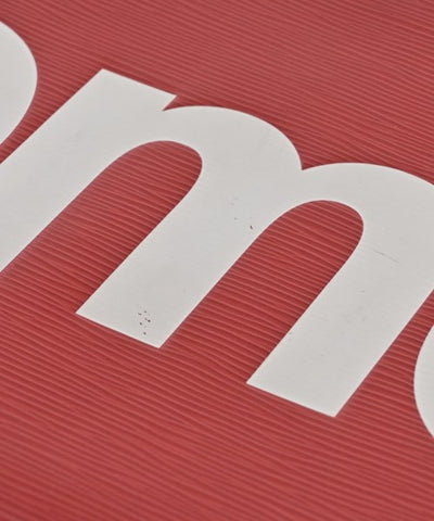 LOUIS VUITTON Clutches