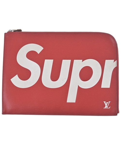 LOUIS VUITTON Clutches