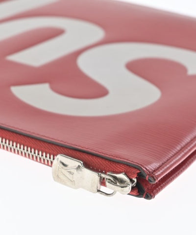 LOUIS VUITTON Clutches