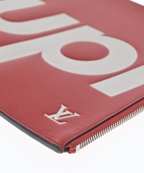 LOUIS VUITTON Clutches