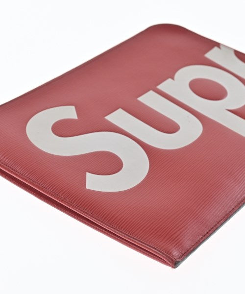 LOUIS VUITTON Clutches