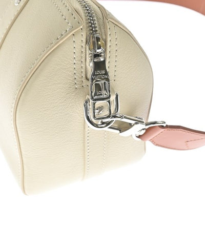 LOUIS VUITTON Shoulder bags