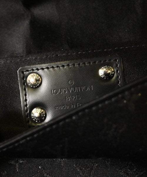 LOUIS VUITTON Shoulder bags