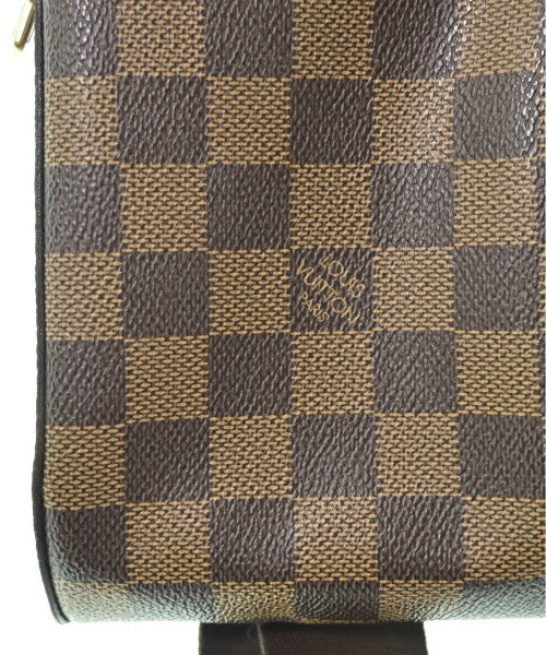 LOUIS VUITTON Shoulder bags