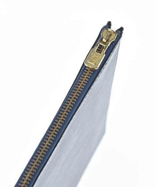 LOUIS VUITTON Clutches