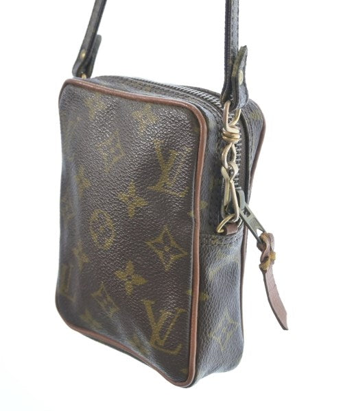 LOUIS VUITTON Shoulder bags