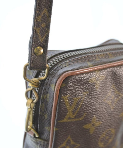 LOUIS VUITTON Shoulder bags