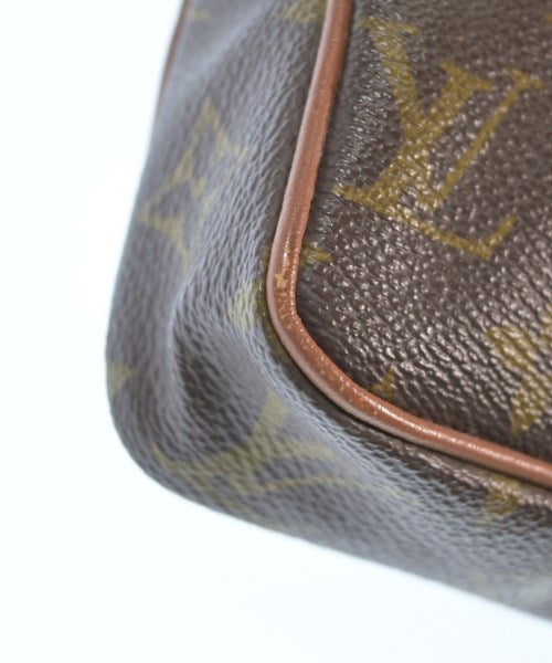 LOUIS VUITTON Shoulder bags