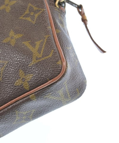 LOUIS VUITTON Shoulder bags