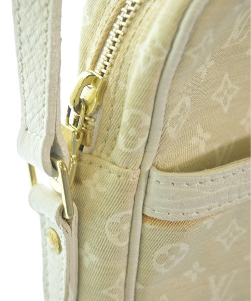 LOUIS VUITTON Shoulder bags