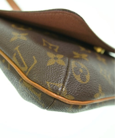 LOUIS VUITTON Shoulder bags