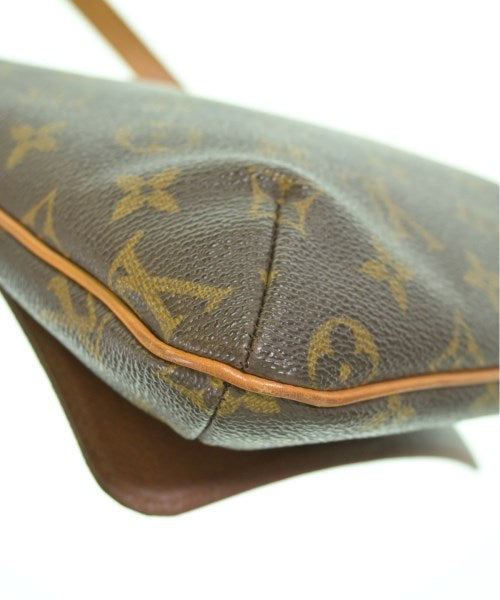 LOUIS VUITTON Shoulder bags