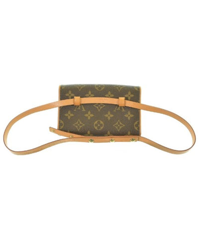 LOUIS VUITTON Shoulder bags