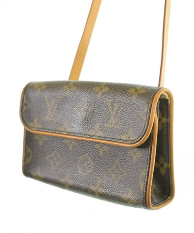 LOUIS VUITTON Shoulder bags