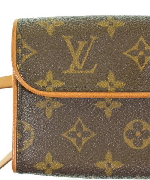 LOUIS VUITTON Shoulder bags